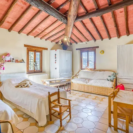 Stunning In With Wifi Holiday home *